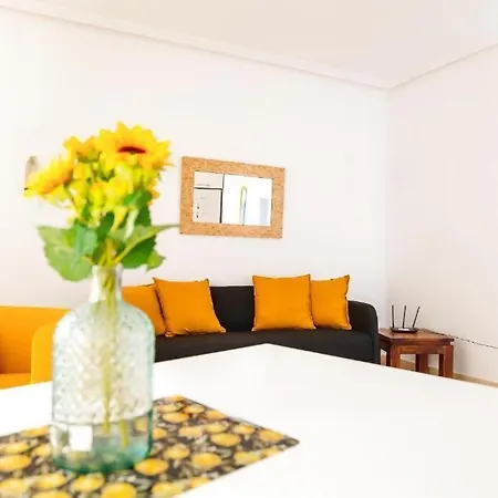 Casa Girasoles Roof Terrace, Patio, Air-con Lejlighed