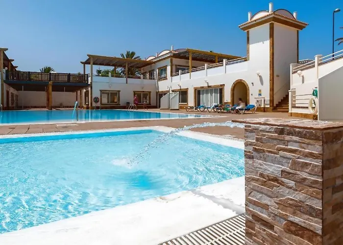 Casa Girasoles Terraza Patio Aire Acondicionado