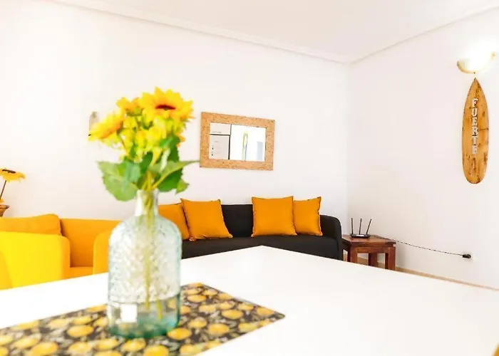 Casa Girasoles Terraza Patio Aire Acondicionado شقة