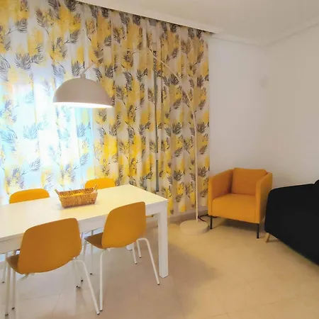 Casa Girasoles Roof Terrace, Patio, Air-con *